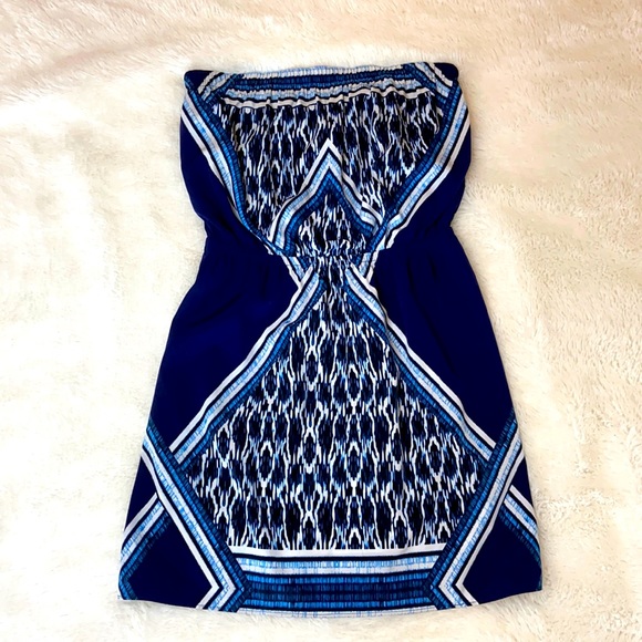 Express Strapless Dress - Picture 2 of 5